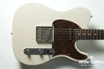 G&L ASAT Classic Premium | White Guitars Online Store